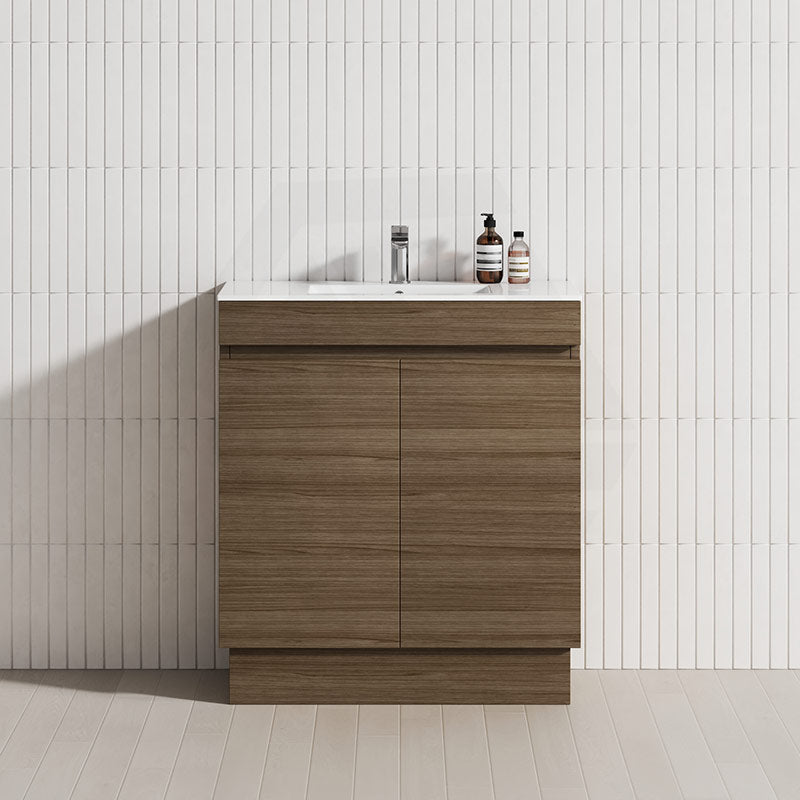 Notaio Walnut